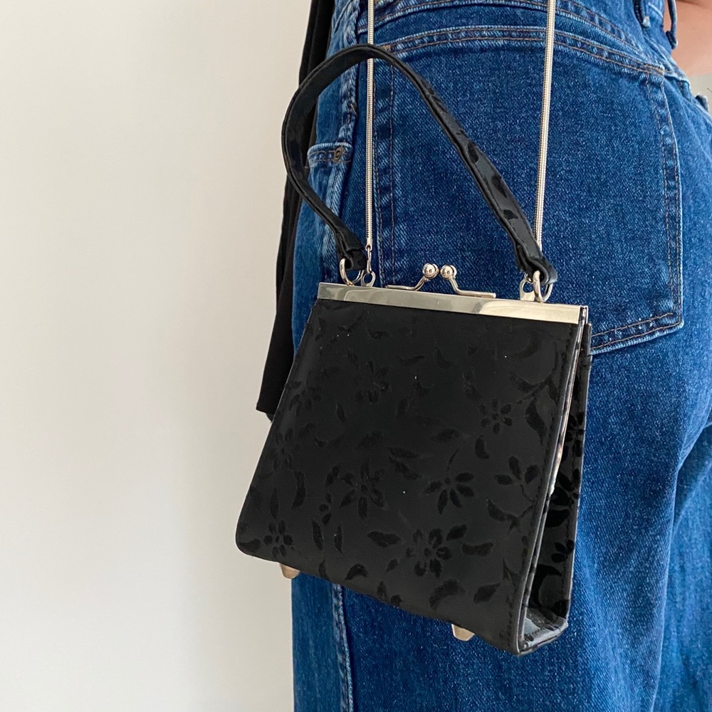 Black Frame Purse